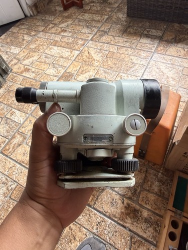 Título ebay omi - omi, budapest
